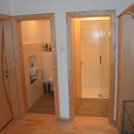 아파트 Familie Neunhaeuserer *