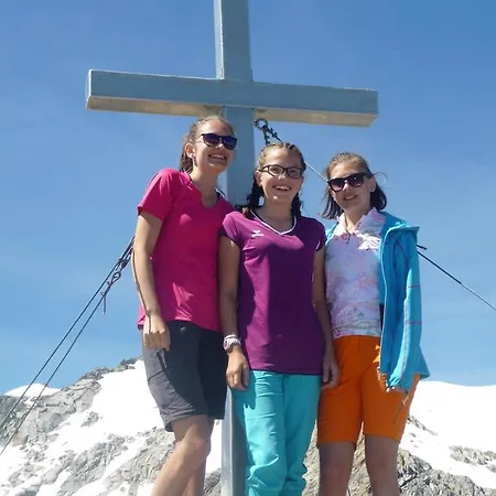 Διαμέρισμα Familie Neunhaeuserer Neustift im Stubaital