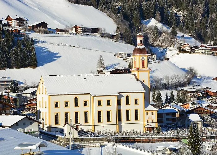 Familie Neunhaeuserer Apartamento Neustift im Stubaital