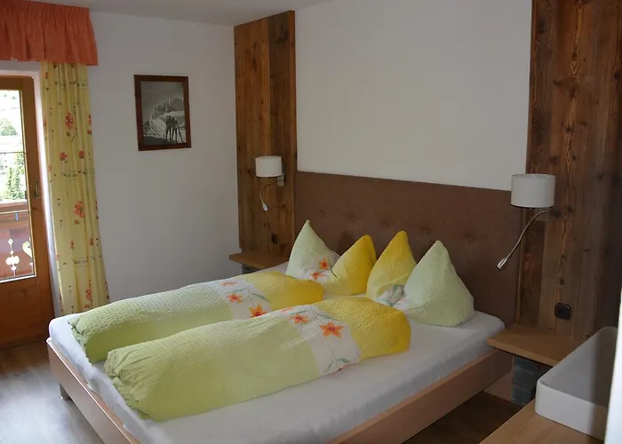 Familie Neunhaeuserer Apartamento Neustift im Stubaital